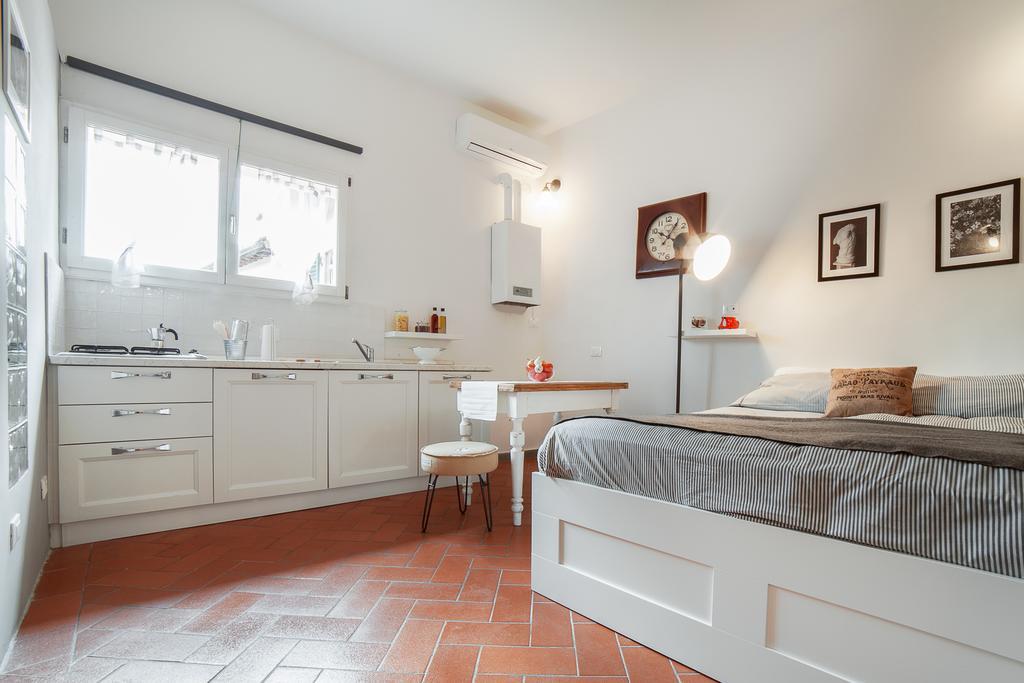 Central Pitti Studio Flat Firenze Bagian luar foto